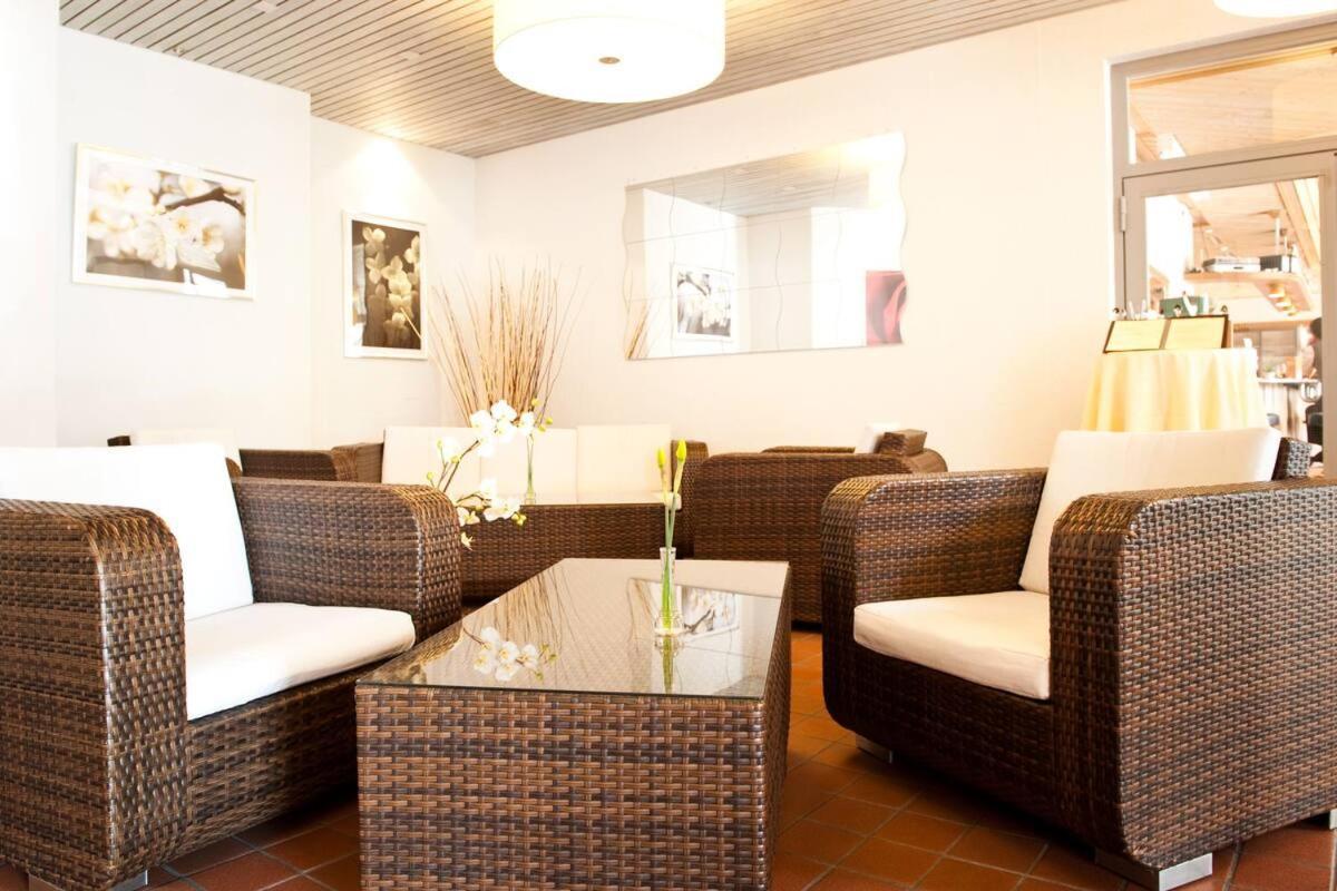 Das Hotel Sherlock Holmes Meiringen Ngoại thất bức ảnh