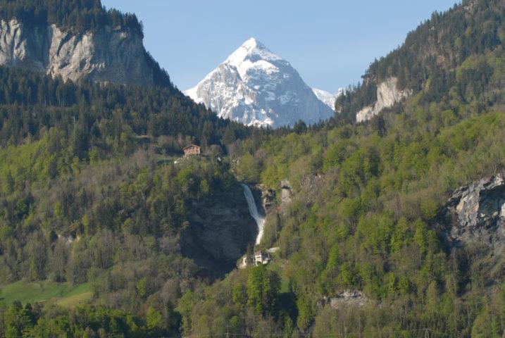 Das Hotel Sherlock Holmes Meiringen Ngoại thất bức ảnh